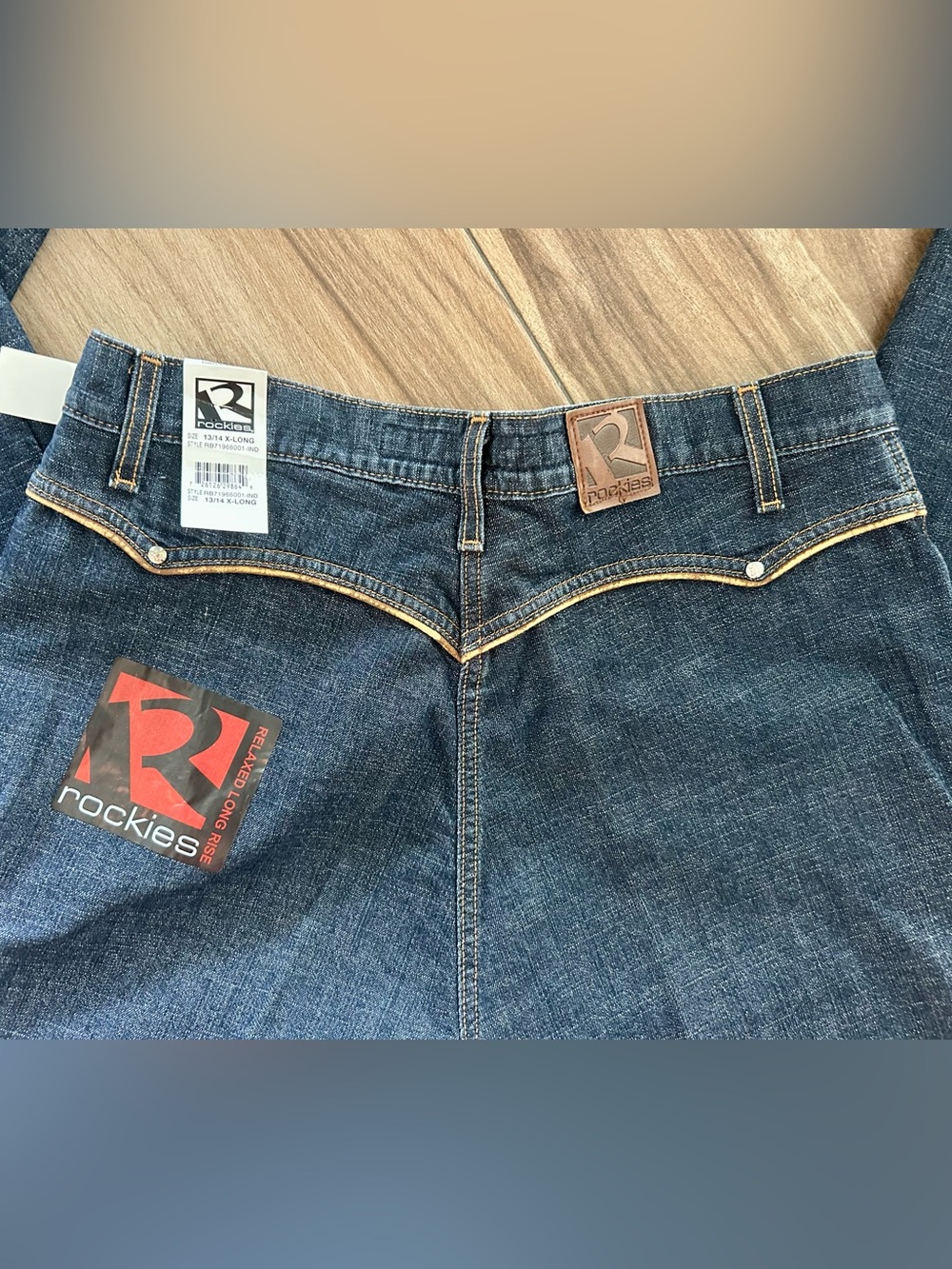NWT 13/14 x-long ROCKIES Relaxed Long Rise Bareback Jeans with Leatherette Trim